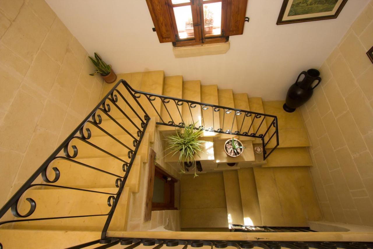 Maxija B&B - Palm อาร์บ ภายนอก รูปภาพ
